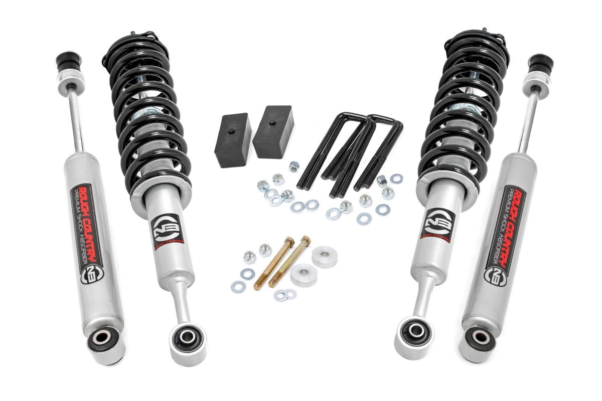 Toyota Tacoma Suspension Lift Kit - Front + Rear - Rough Country - N3 Struts - '05-'23
